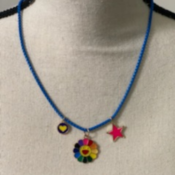 Smiling Happy People Necklace - Picture 2 of 2